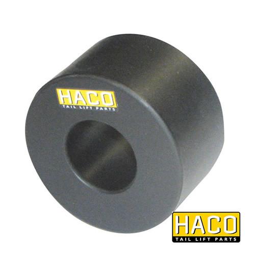 Roller HACO for Bar Cargolift Tail Lift, compatible with parts 101117999 & 01.117999, made of POM, featuring a central hole and cylindrical shape.