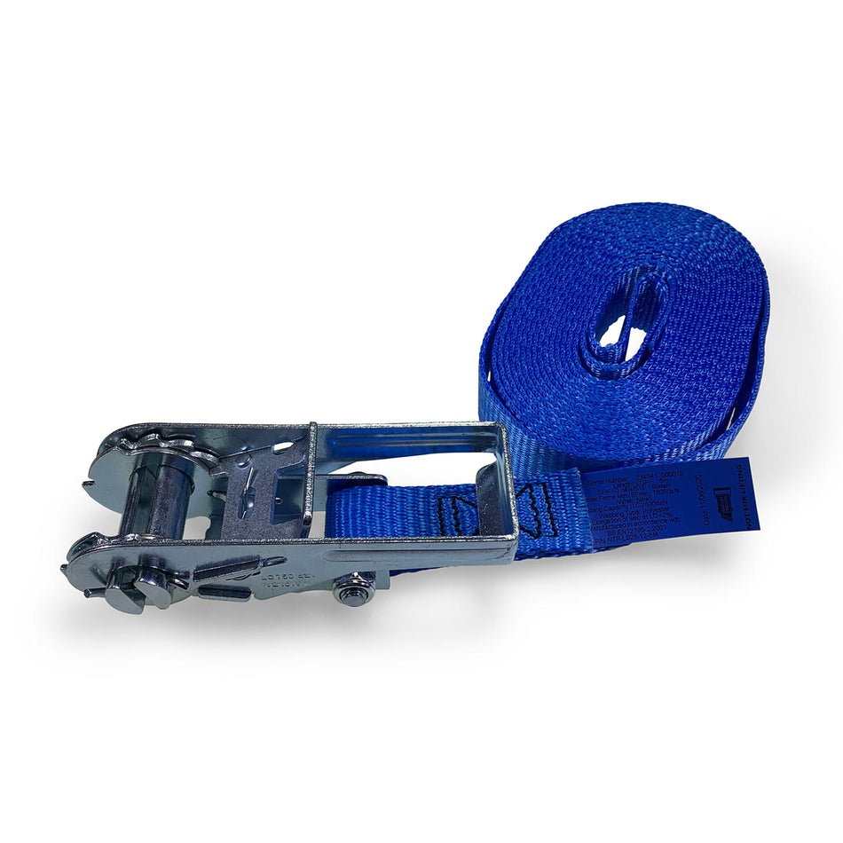 25mm wide ratchet strap with metal buckle, featuring low elongation polyester webbing and powerful ratchet tensioner, 5m length, 800kg lashing capacity.